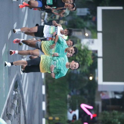 Race photo from BAUR RUN 2025