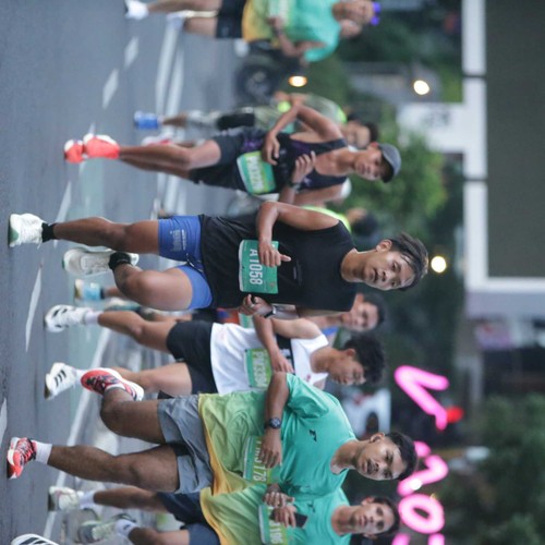 Race photo from BAUR RUN 2025