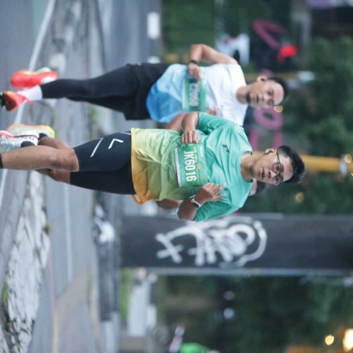 Race photo from BAUR RUN 2025