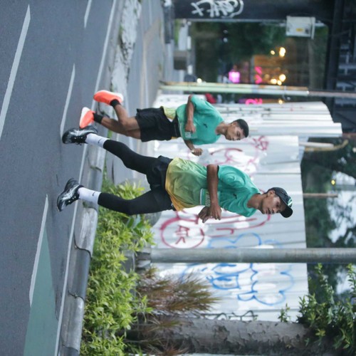Race photo from BAUR RUN 2025