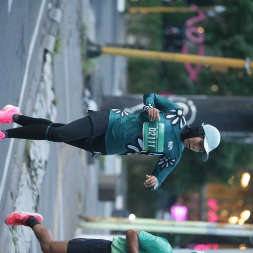 Race photo from BAUR RUN 2025