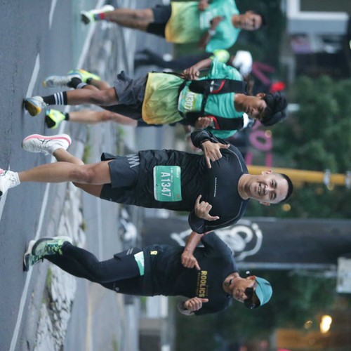 Race photo from BAUR RUN 2025