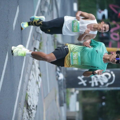 Race photo from BAUR RUN 2025
