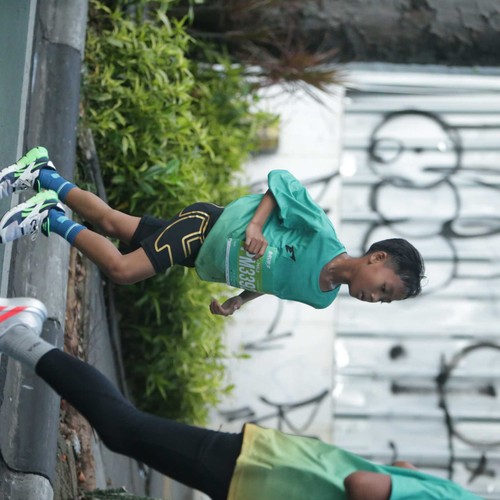 Race photo from BAUR RUN 2025