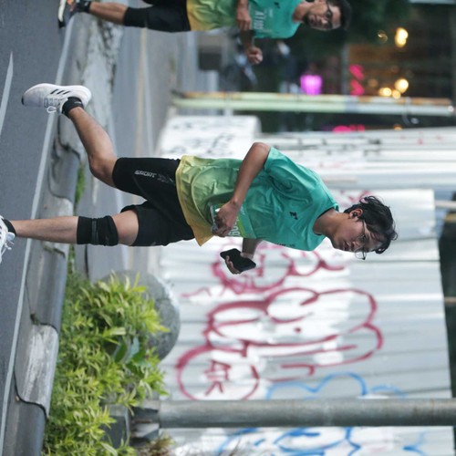 Race photo from BAUR RUN 2025