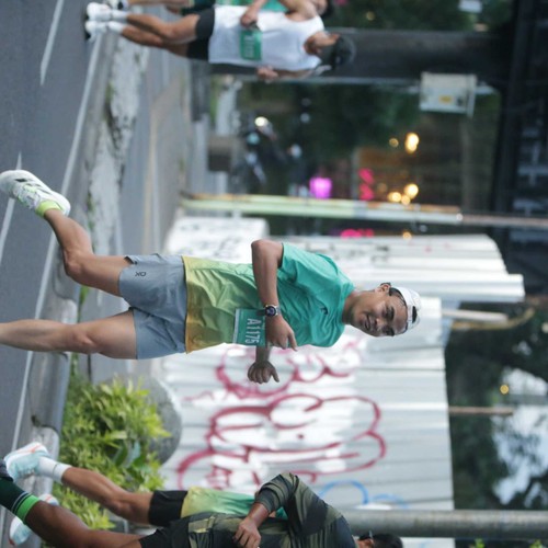 Race photo from BAUR RUN 2025