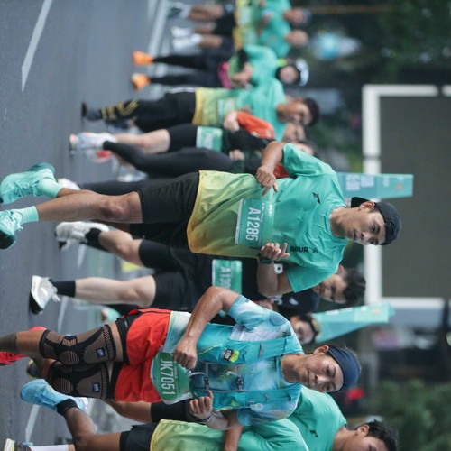 Race photo from BAUR RUN 2025