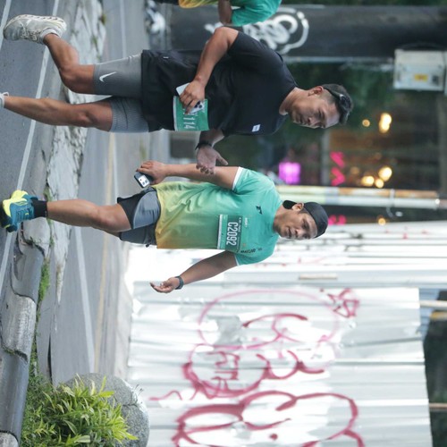 Race photo from BAUR RUN 2025