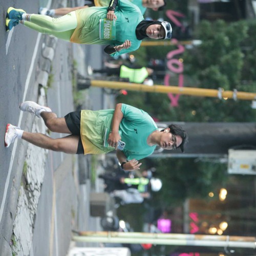 Race photo from BAUR RUN 2025