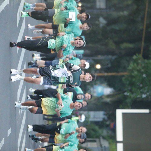 Race photo from BAUR RUN 2025