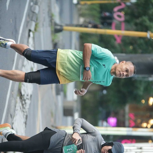Race photo from BAUR RUN 2025