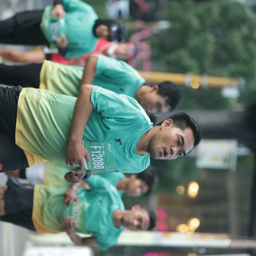 Race photo from BAUR RUN 2025