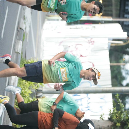 Race photo from BAUR RUN 2025