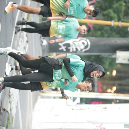 Race photo from BAUR RUN 2025