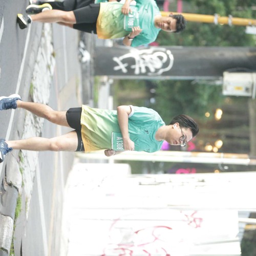 Race photo from BAUR RUN 2025