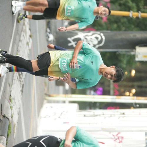 Race photo from BAUR RUN 2025