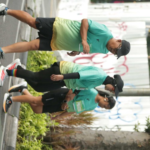 Race photo from BAUR RUN 2025