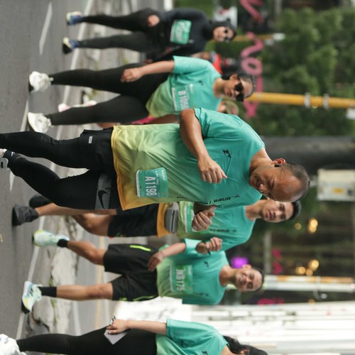 Race photo from BAUR RUN 2025