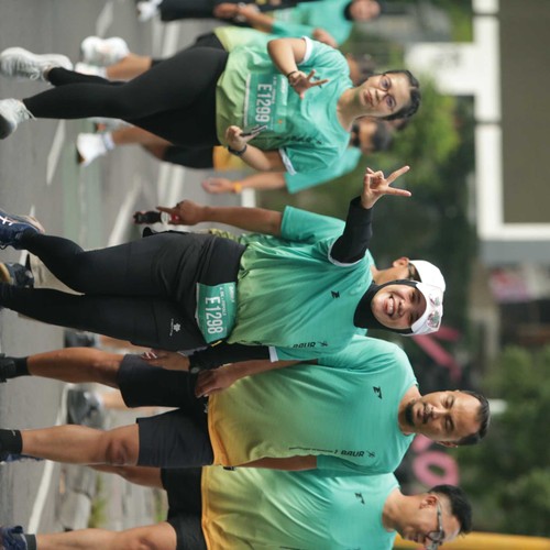Race photo from BAUR RUN 2025