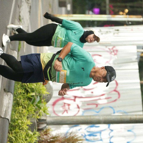 Race photo from BAUR RUN 2025