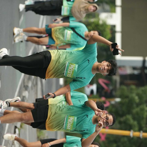 Race photo from BAUR RUN 2025