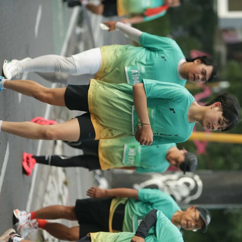 Race photo from BAUR RUN 2025