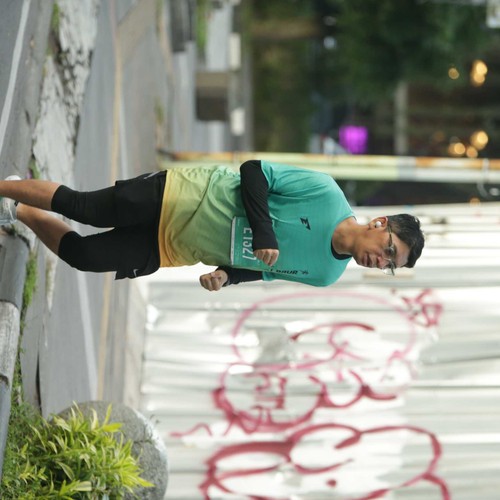 Race photo from BAUR RUN 2025