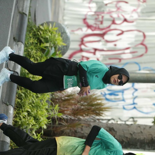 Race photo from BAUR RUN 2025
