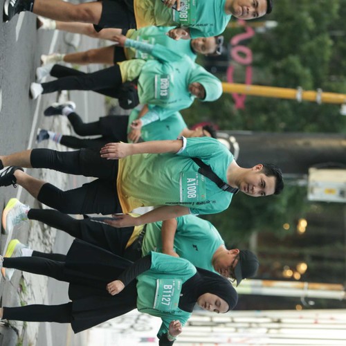 Race photo from BAUR RUN 2025