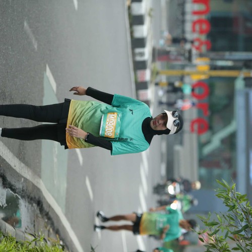Race photo from BAUR RUN 2025