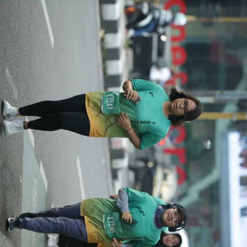 Race photo from BAUR RUN 2025