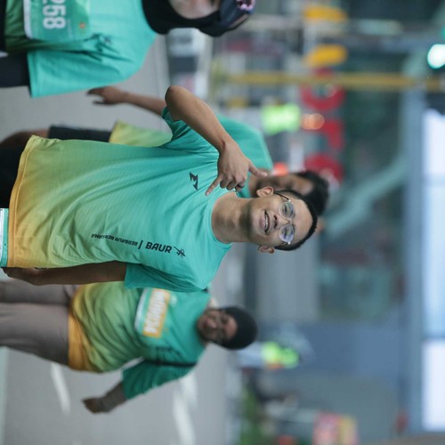 Race photo from BAUR RUN 2025