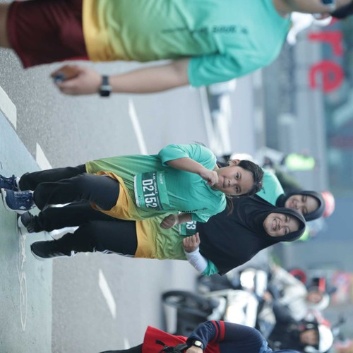 Race photo from BAUR RUN 2025