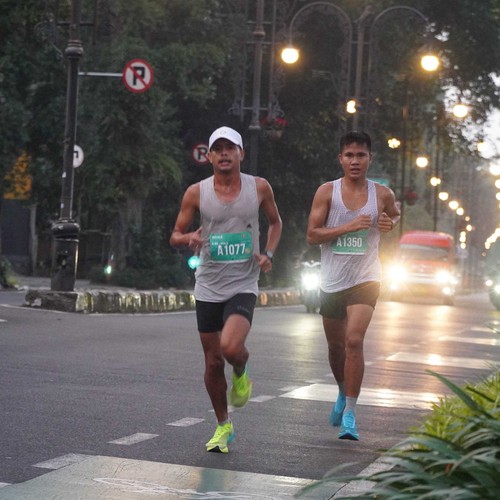 Race photo from BAUR RUN 2025