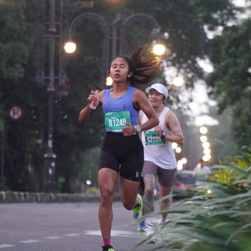 Race photo from BAUR RUN 2025