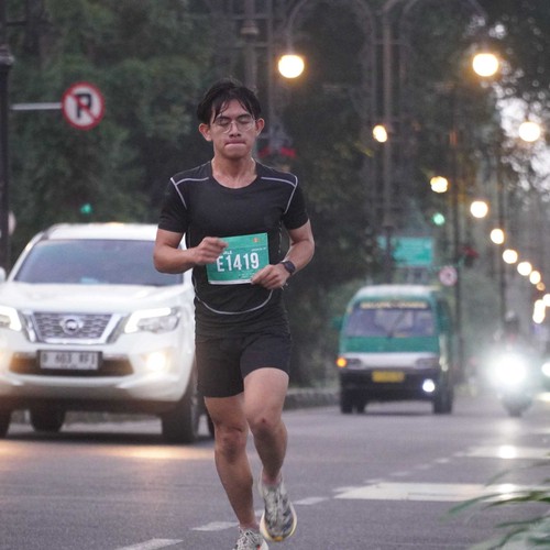 Race photo from BAUR RUN 2025