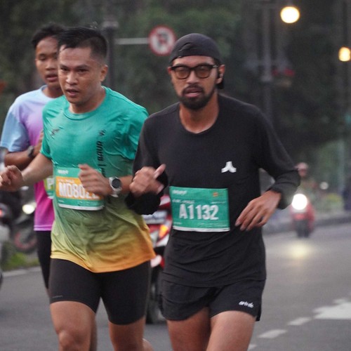 Race photo from BAUR RUN 2025