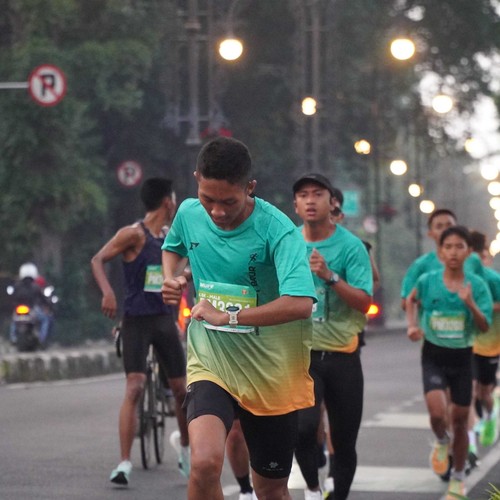 Race photo from BAUR RUN 2025