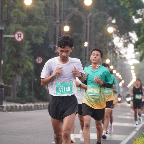 Race photo from BAUR RUN 2025