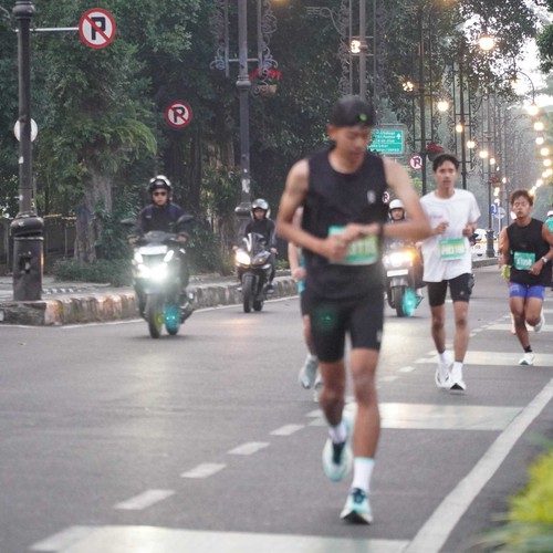 Race photo from BAUR RUN 2025