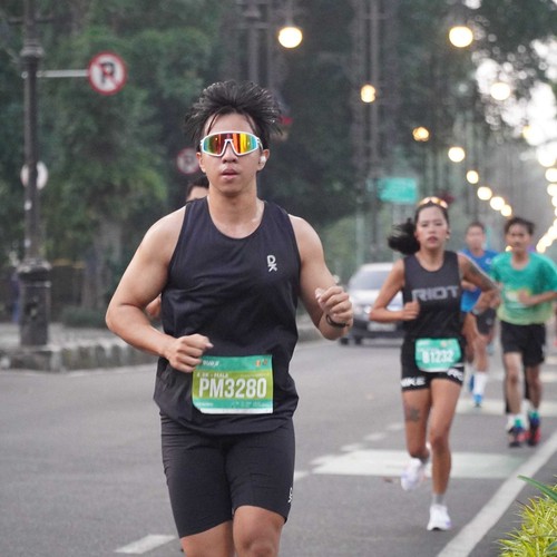 Race photo from BAUR RUN 2025