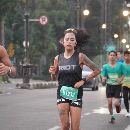 Race photo from BAUR RUN 2025