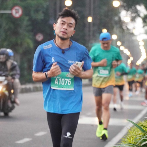 Race photo from BAUR RUN 2025