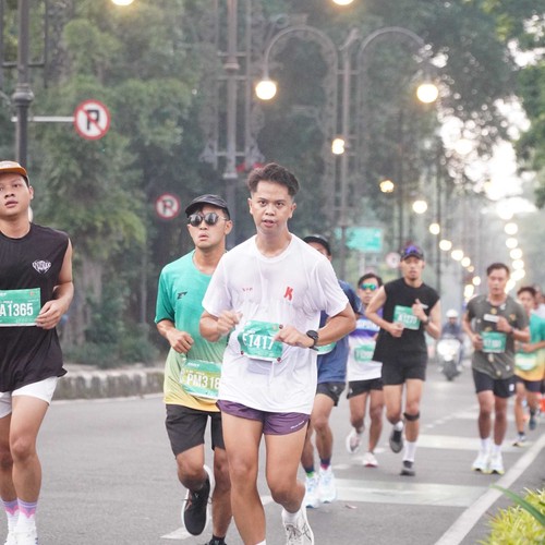 Race photo from BAUR RUN 2025