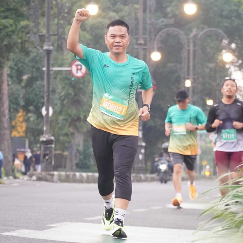 Race photo from BAUR RUN 2025