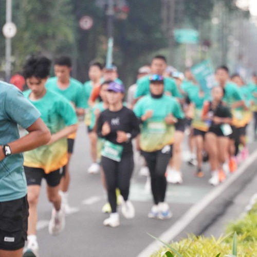 Race photo from BAUR RUN 2025