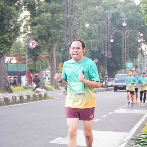 Race photo from BAUR RUN 2025