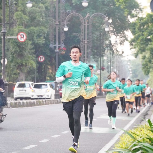 Race photo from BAUR RUN 2025