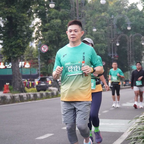 Race photo from BAUR RUN 2025