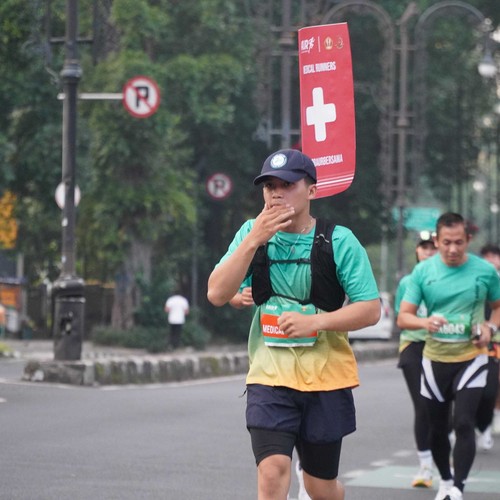 Race photo from BAUR RUN 2025